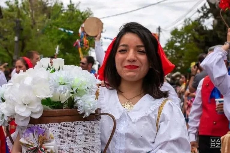 Asesinaron a puñaladas a una joven aspirante a gendarme y detuvieron a su novio