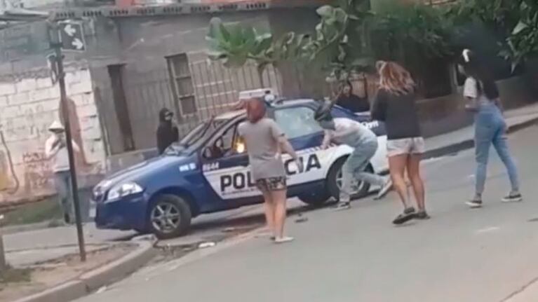 Así atacaron el patrullero que arrolló a un nene.
