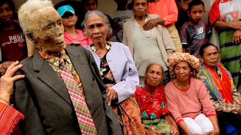 Así celebran la muerte en Toraja.