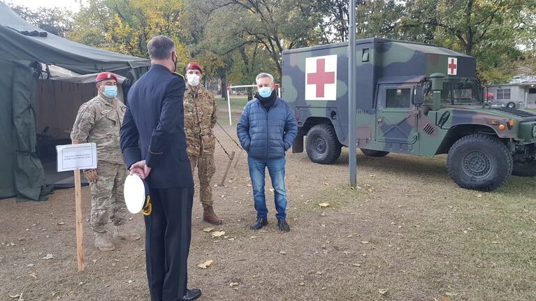 Así es el hospital de campaña que el ejército armó en Unquillo para atender casos de COVID-19 de todo Sierras Chicas. / Foto: El Doce