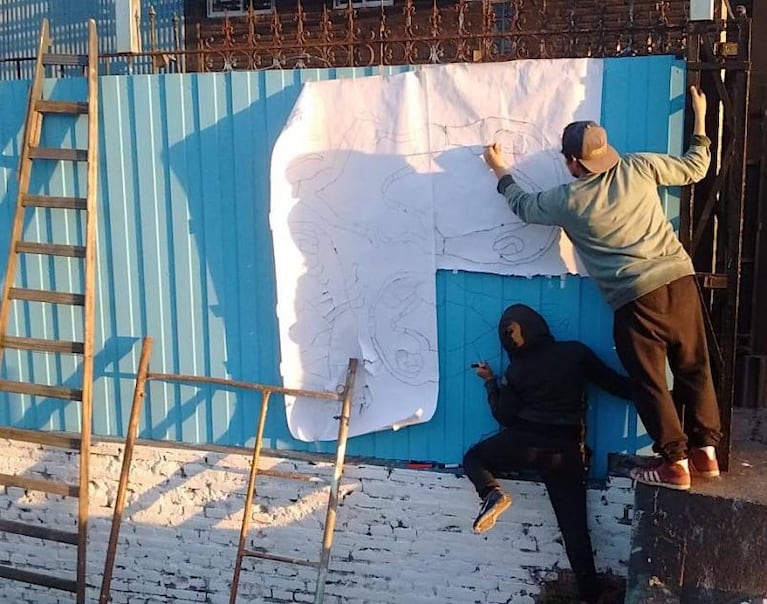 Así es el mural que se hace en Estadio del Centro