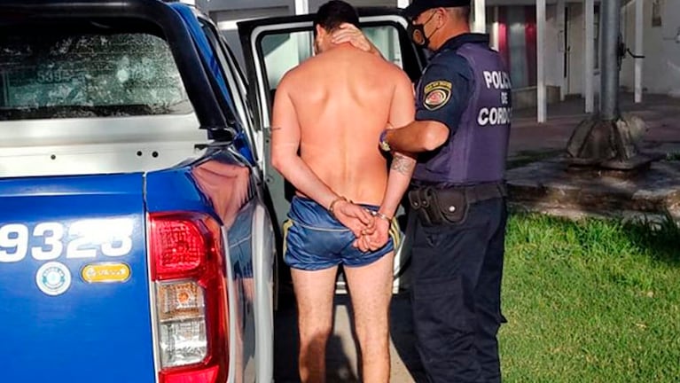 Así fue detenido uno de los acusados. Foto: Villa María Vivo.