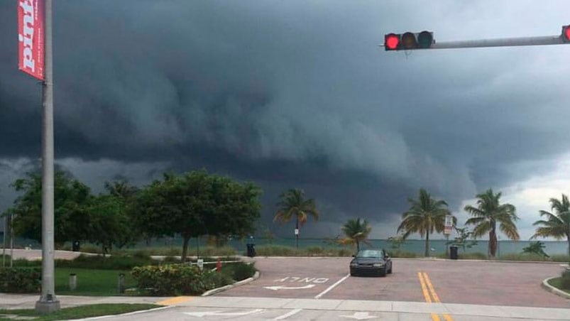 Así lucía el cielo antes de la llegada de Matthew.