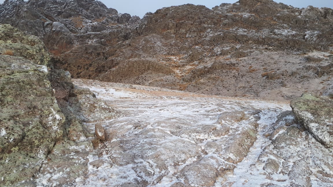 Así nevó en Los Gigantes. Las sierras cordobesas cubiertas de blanco, un paisaje soñado. 