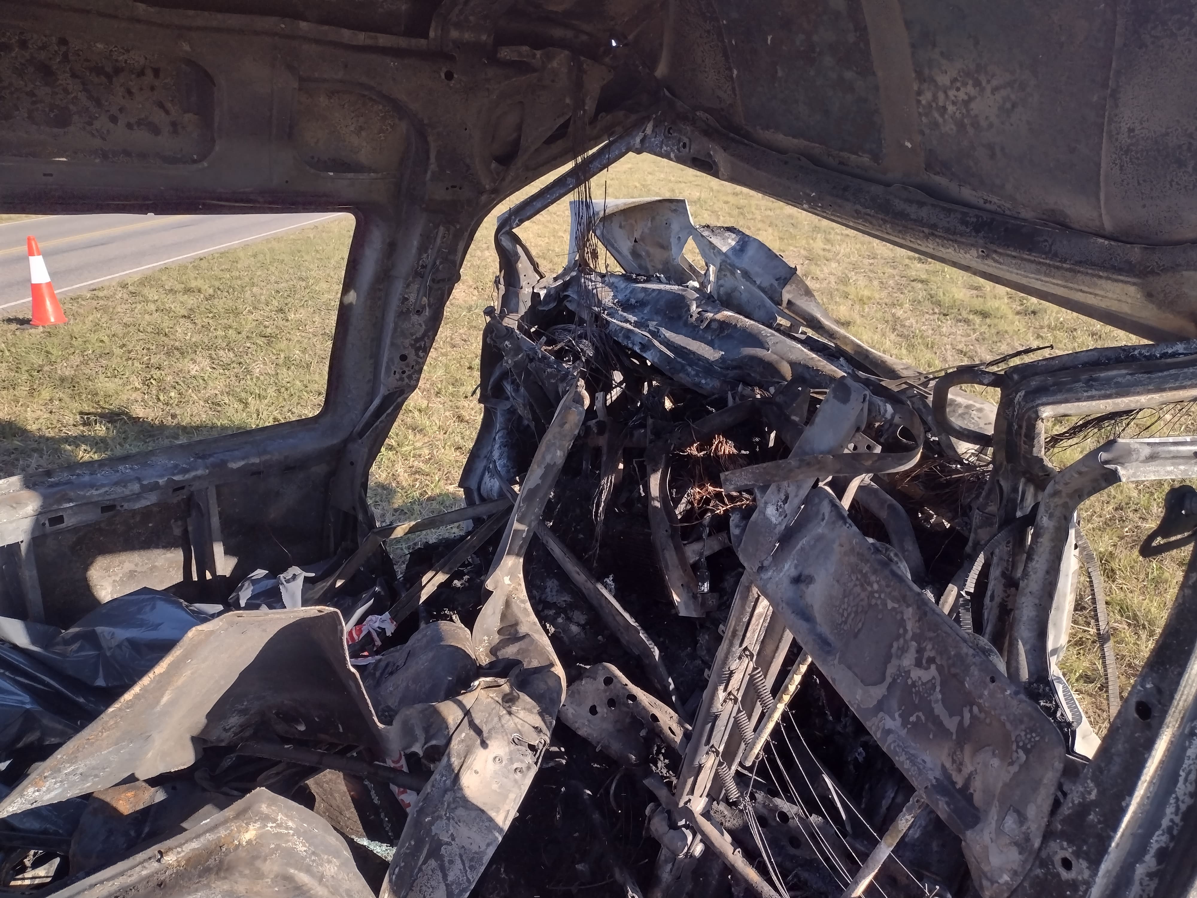 Así quedaron los vehículos del choque fatal en la ruta s-253. Foto: Pablo Olivarez/El Doce.