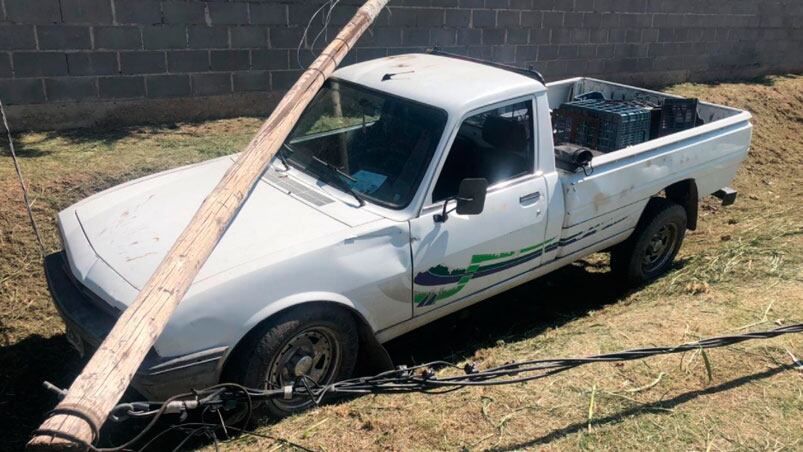 Así quedó el auto tras el accidente. Foto: Paula Fernández / ElDoce.tv