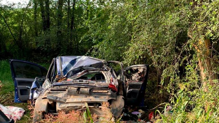 Así quedó el Citroen C3: murió una adolescente de 17 años que esperaba un hijo. / Foto: LaVoz