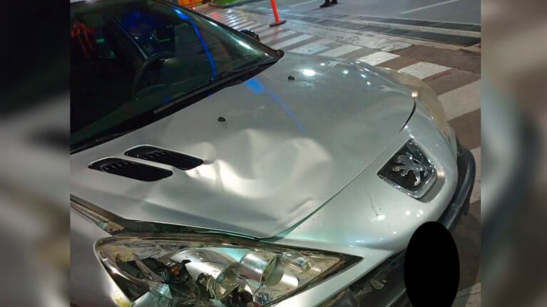 Así quedó el Peugeot 207 inmediatamente después del choque.