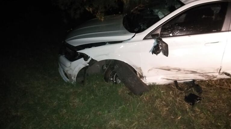 Así quedó el Volkswagen Vento en el que iba la pareja fallecida.