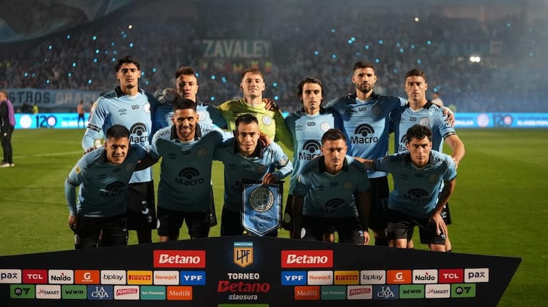 Así salió Belgrano a la cancha para jugar con Racing.
