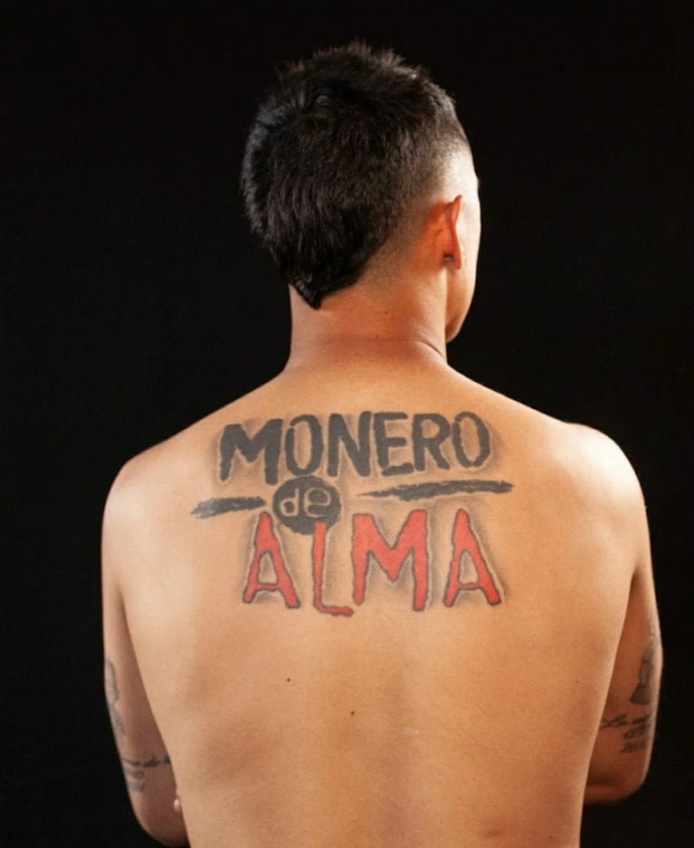 Así se hizo el primer registro oficial de tatuajes de La Mona 