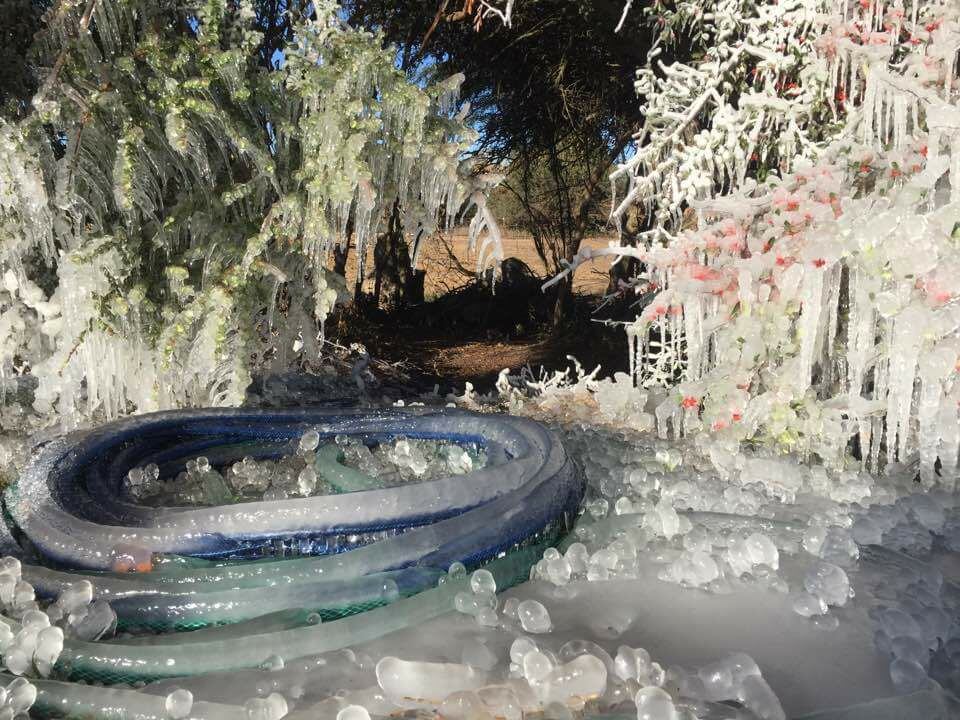 "Así se rompen algunos caños de agua y se congelan", comentó Claudia Cepeda desde La Cumbre. 