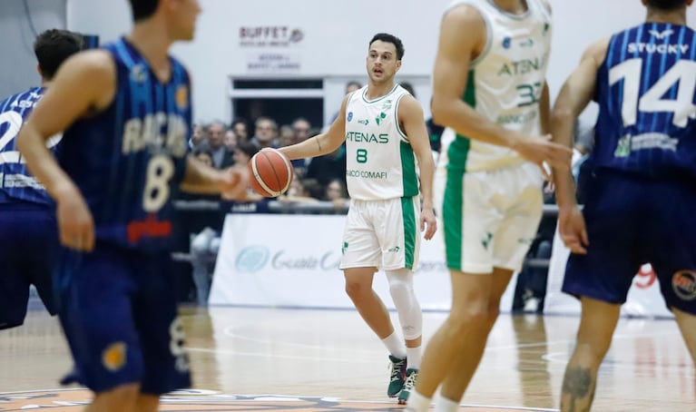 Atenas cayó en Chivilcoy y todo se define en Córdoba.