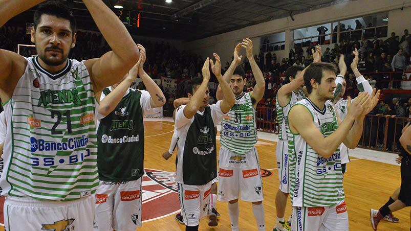 Atenas logró un buen triunfo como visitante ante Instituto. Foto: Lucio Casalla / ElDoce.tv.