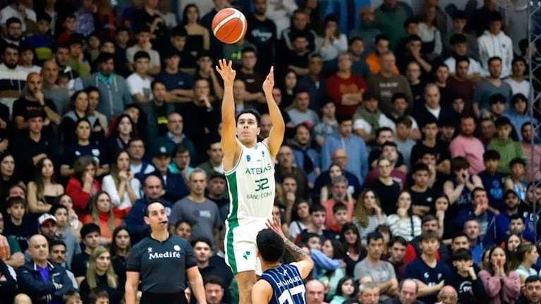 Atenas se quedó con un triunfo vital en Chivilcoy.