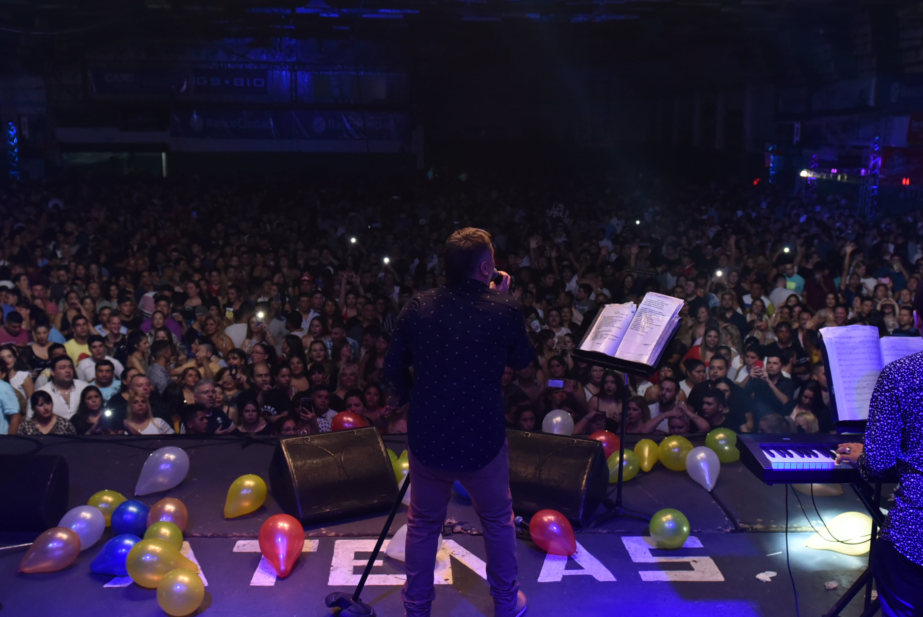 Atenas y un lleno total para celebrar junto al Loco. / Foto: Maxi López ElDoce.tv