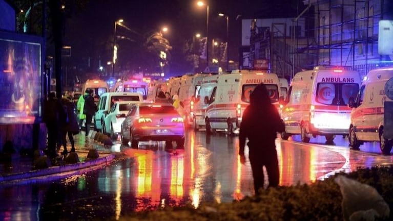 Atentado en un boliche de Estambul: 39 muertos y 69 heridos