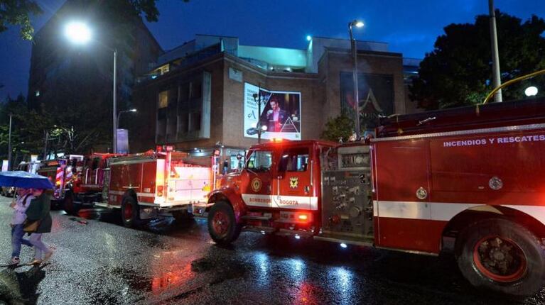 Atentado en un shopping de Bogota deja muertos y heridos