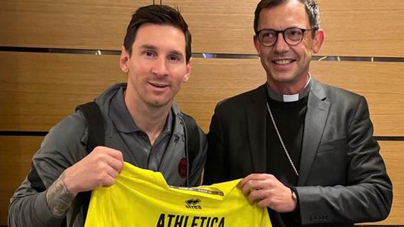 Athletica Vaticana está formada por gente que trabaja en el Vaticano.