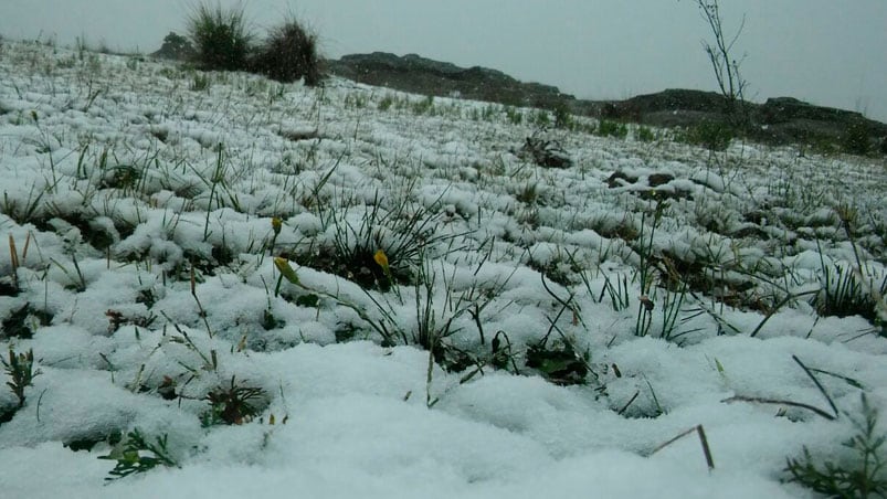 Atractivo paisaje de La Cumbrecita cubierta de nieve. Fotos: Werner Martínez / ElDoce.tv