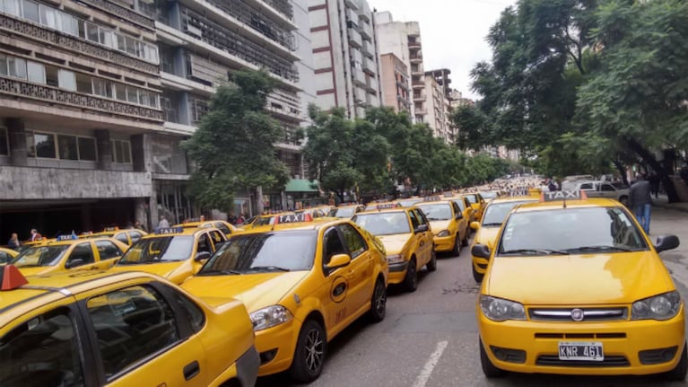 Aumentan las tarifas de taxis y remises