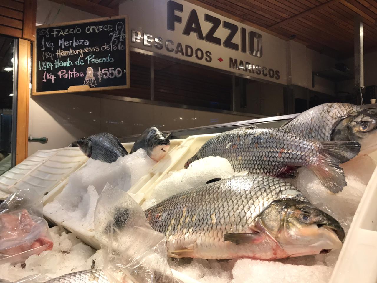 Aumento del pescado para pascuas