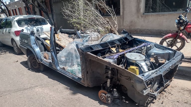 auto desmantelado córdoba.