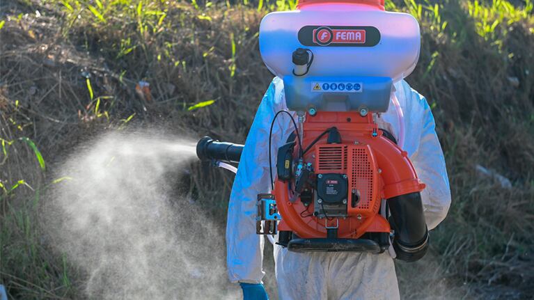 Avanza en Córdoba la fumigación para prevenir el dengue.