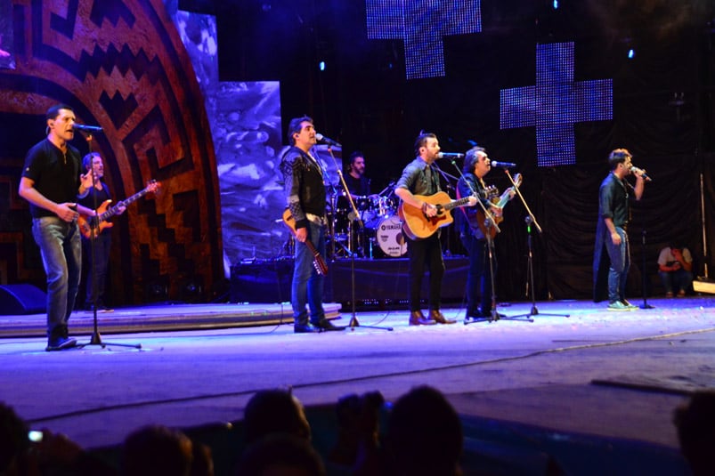 Axel fue invitado por Los Nocheros en la última noche de Cosquín 2017. Foto: Francesco Trombetta / ElDoce.tv.