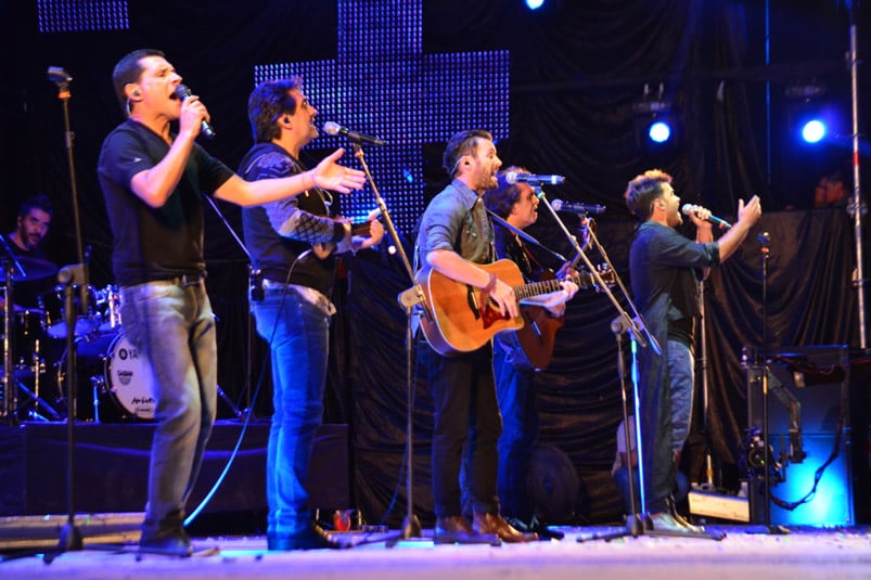 Axel fue invitado por Los Nocheros en la última noche de Cosquín 2017. Foto: Francesco Trombetta / ElDoce.tv.