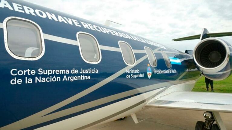 Báez sigue preso y su avión volando.