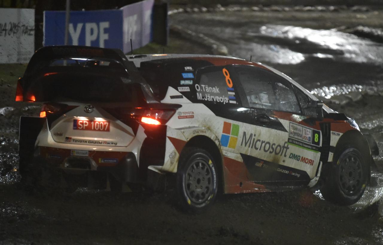 Bajo la lluvia, se corrió el primer tramo de esta competencia mundial en Carlos Paz. Foto: Lucio Casalla / ElDoce.tv