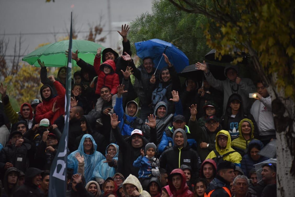 Bajo la lluvia, se corrió el primer tramo de esta competencia mundial en Carlos Paz. Foto: Lucio Casalla / ElDoce.tv