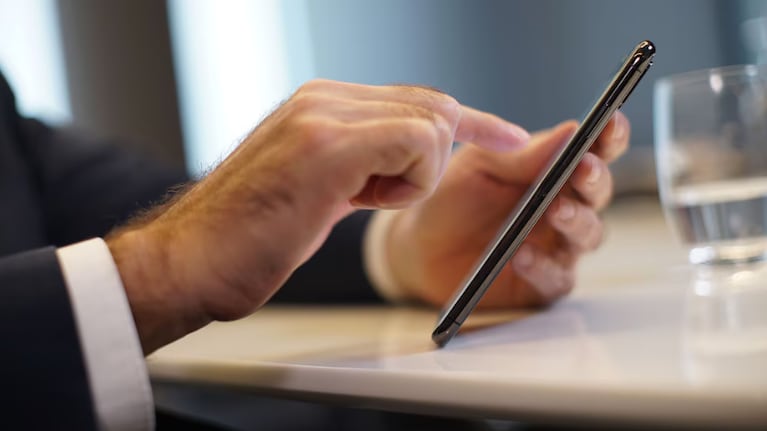 Banco Macro presentó MacroChat: inteligencia artificial para operar por WhatsApp sin menús ni formularios 