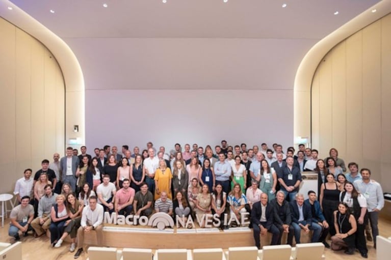 Banco Macro y EmprendeIAE convocan a los emprendedores a Naves Argentina 2025