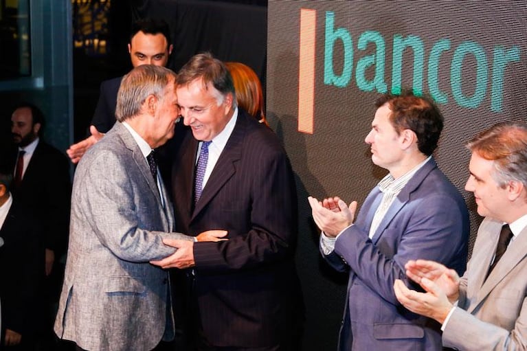 Bancor inauguró su Edificio Inteligente y salió del plan de saneamiento del Banco Central