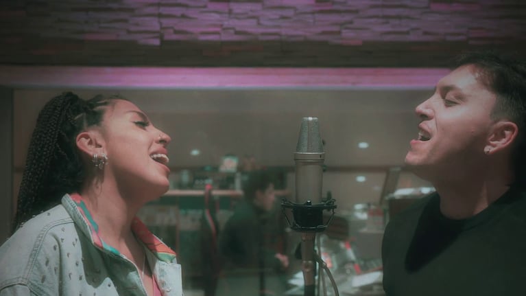 Banda Mix apostó por lo inédito junto a Banda XXI