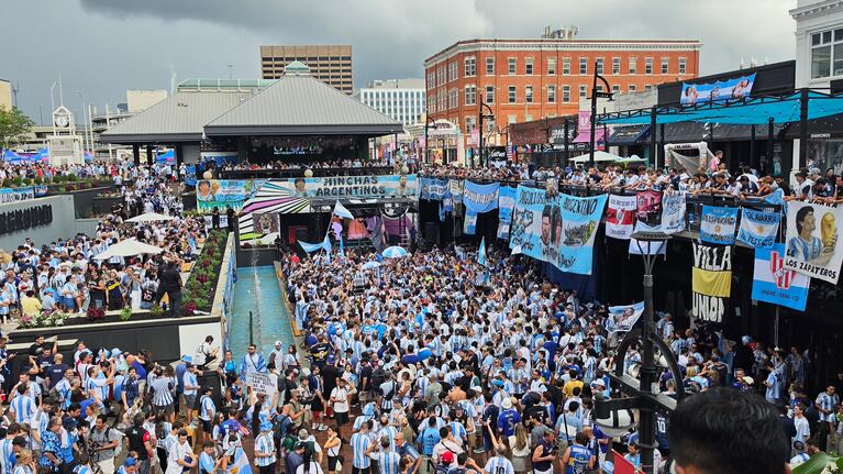 Banderazo argentino en Atlanta.