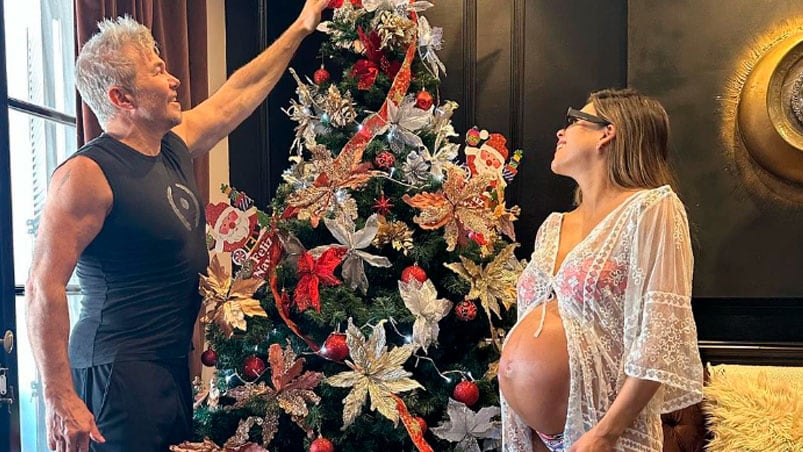 Barby Franco y Fernando Burlando celebraron el nacimiento de su primera hija.