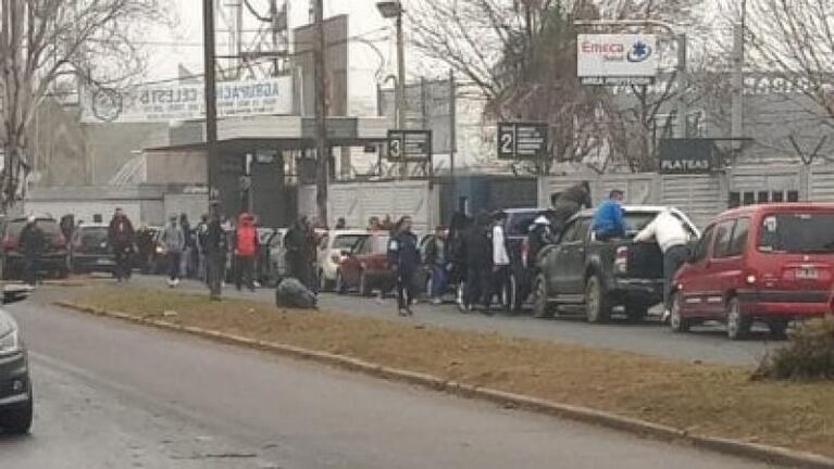 Barrabravas de Quilmes despidieron en caravana al ladrón asesinado por un jubilado