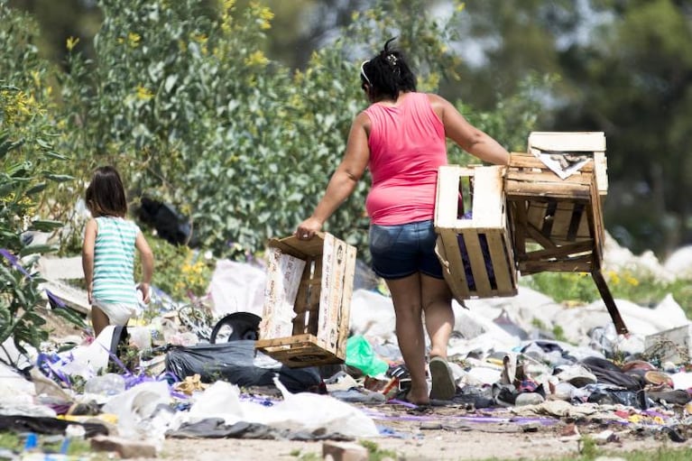 Barrio El Vado, olvidado en el basural de Río Segundo