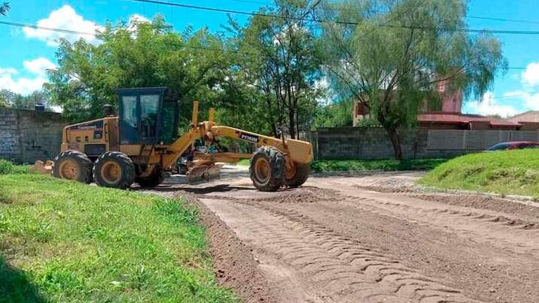 Barrio Villa Rivera Indarte: el eterno reclamo de los vecinos por el asfalto 