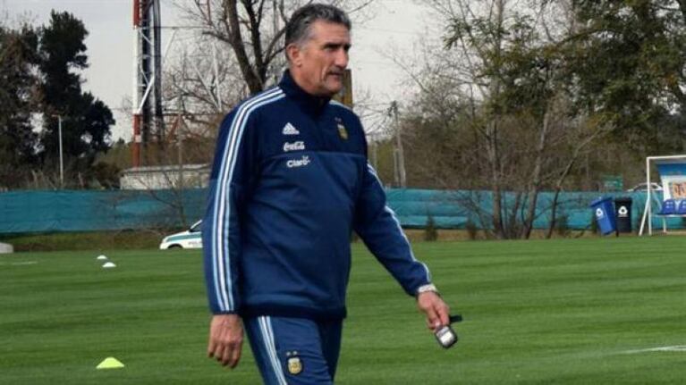 Bauza convocó a Pinola