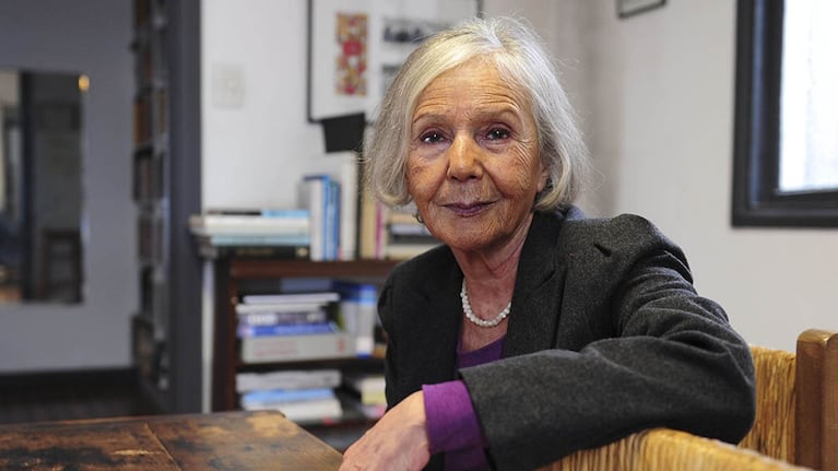 Beatriz Sarlo estaba internada por un ACV masivo.