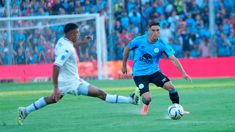 Belgrano ante Tigre en el Gigante de Alberdi.