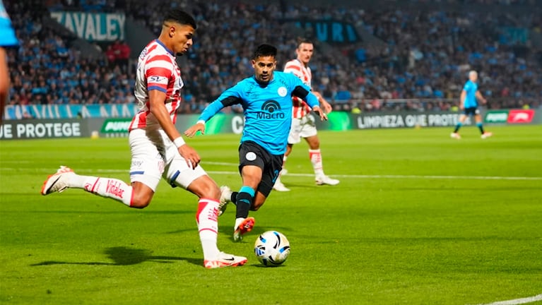 Belgrano ante Unión de Santa Fe por los cuartos de final del Apertura.