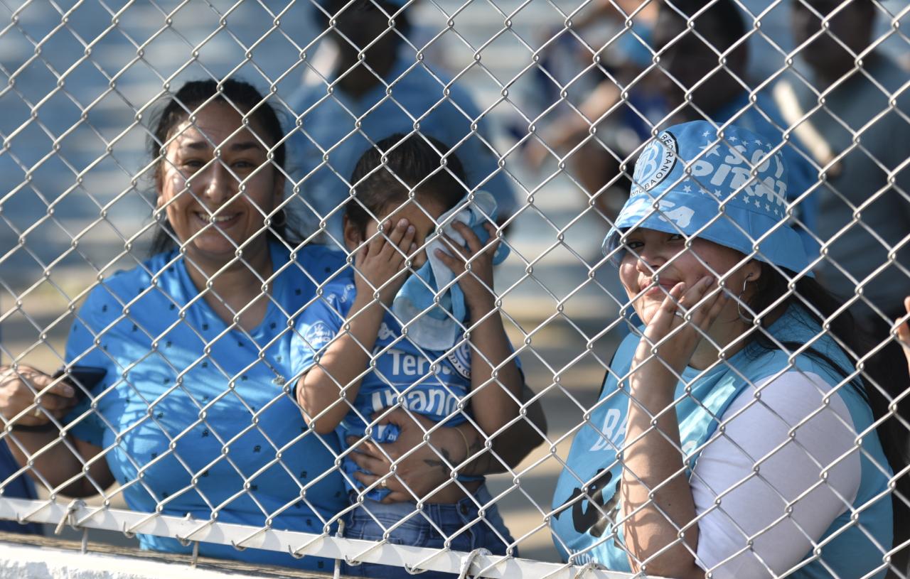 Belgrano arrancó mal pero terminó con mejor cara. Foto: Lucio Casalla / ElDoce.tv.