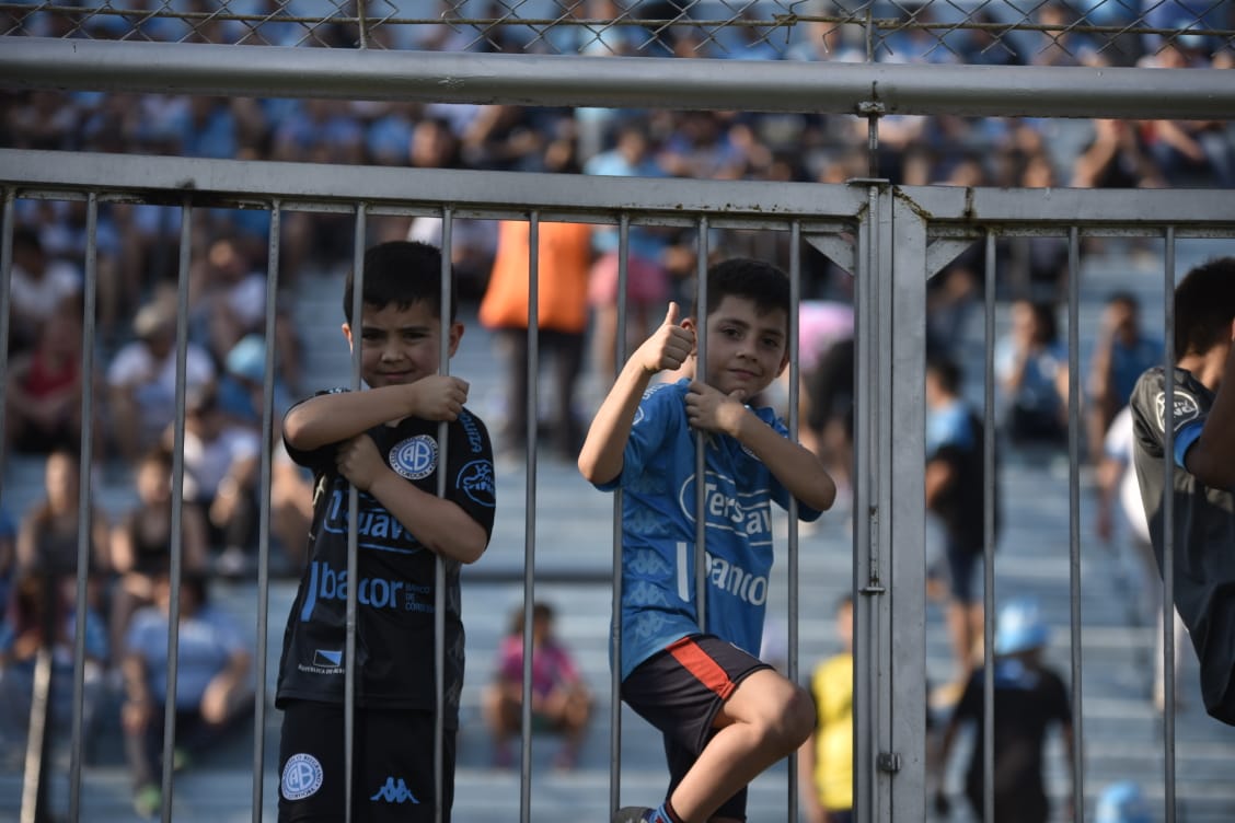 Belgrano arrancó mal pero terminó con mejor cara. Foto: Lucio Casalla / ElDoce.tv.