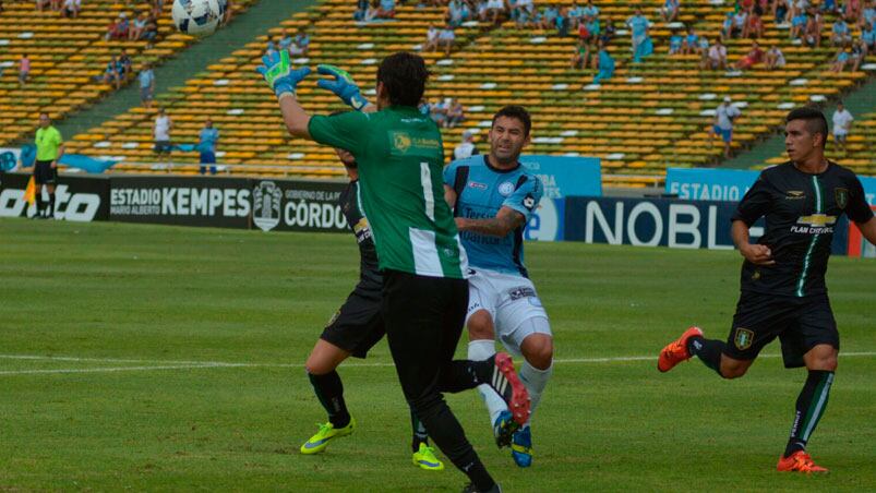 Belgrano - Banfield en el estadio Mario Alberto Kempes.  Foto: Lucio Casalla / ElDoce.tv.