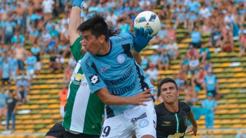 Belgrano - Banfield en el estadio Mario Alberto Kempes.  Foto: Lucio Casalla / ElDoce.tv.